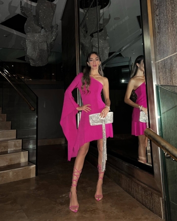 Luana Barrón