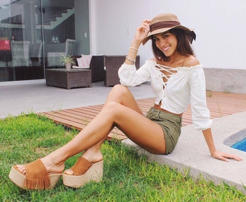 Luana Barrón