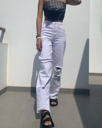 Luana Barrón