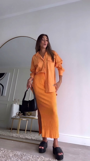 Luana Barrón