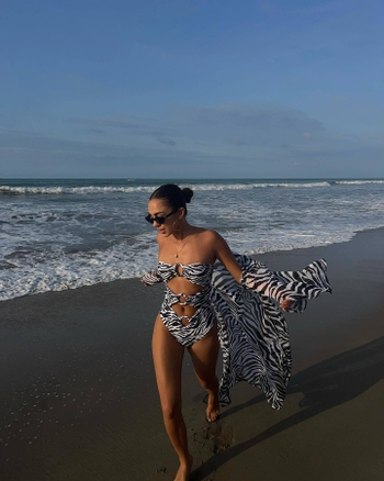 Luana Barrón