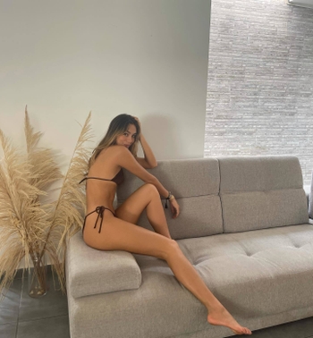 Luana Barrón