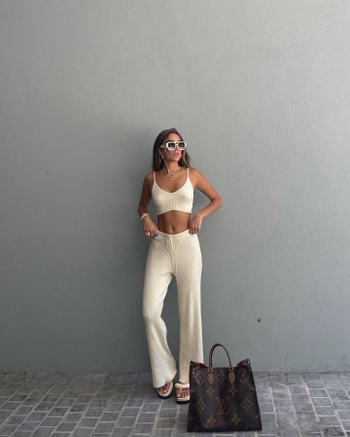 Luana Barrón