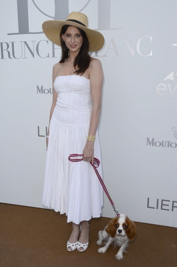 Frédérique Bel