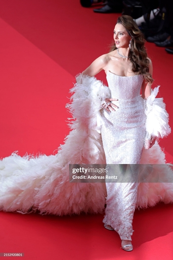 Frédérique Bel