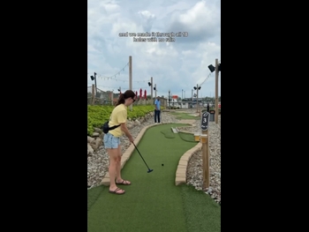  alt="Audra Miller"