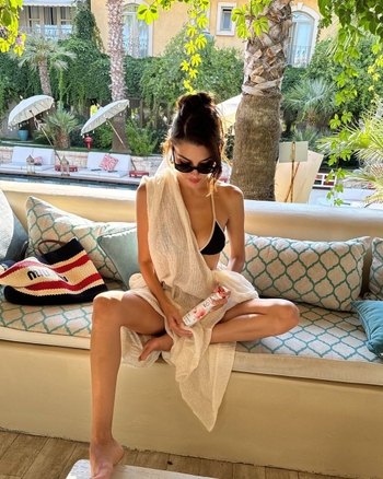 Hande Erçel
