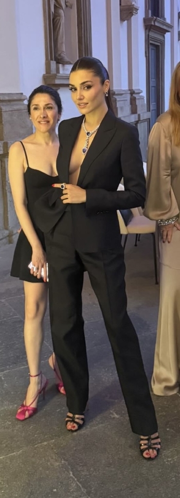Hande Erçel