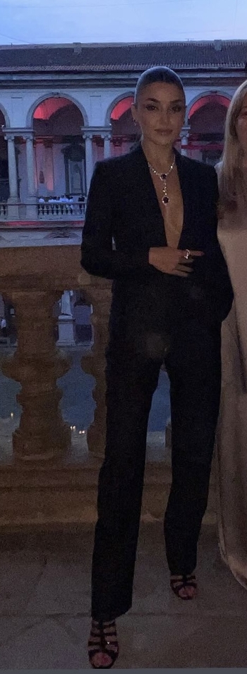 Hande Erçel