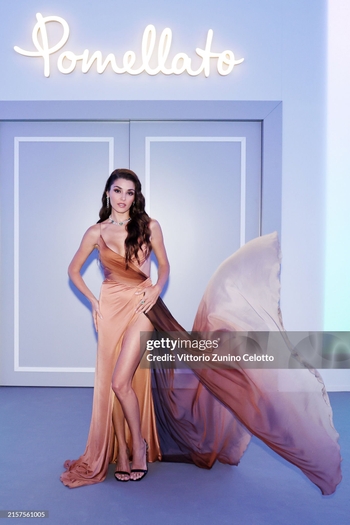 Hande Erçel