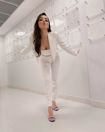 Hande Erçel