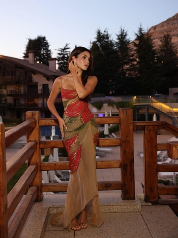 Hande Erçel