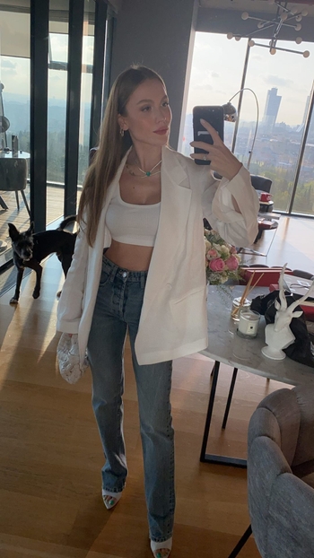 Duygu Özaslan