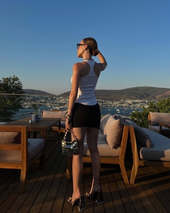 Duygu Özaslan