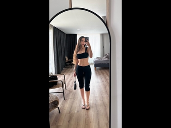  alt="Sinem Ozgur"