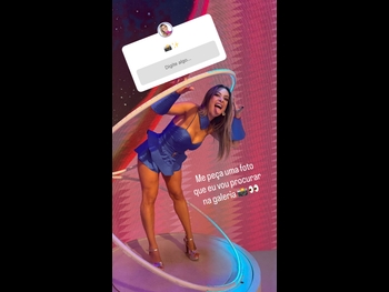  alt="Flavia Monteiro"
