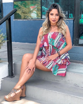 Flávia Monteiro