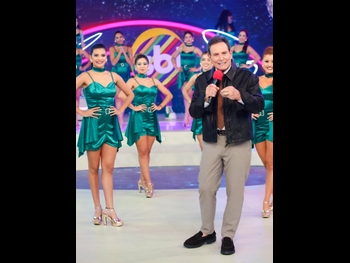  alt="Flavia Monteiro"