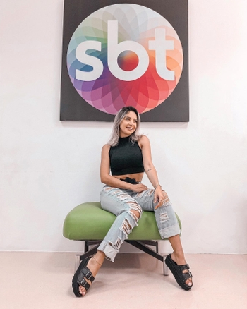 Flávia Monteiro
