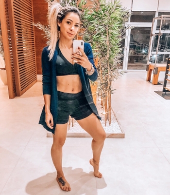 Flávia Monteiro