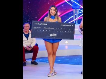  alt="Flavia Monteiro"