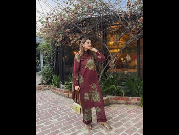  alt="Fariha Asghar"