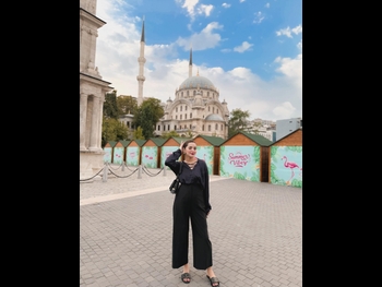  alt="Fariha Asghar"