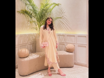  alt="Fariha Asghar"