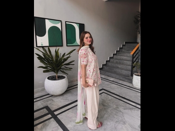  alt="Fariha Asghar"