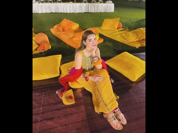  alt="Fariha Asghar"