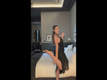  alt="Ella Mendelsohn"