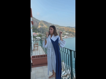  alt="Ella Mendelsohn"