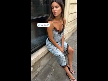  alt="Ella Mendelsohn"