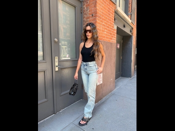  alt="Ella Mendelsohn"