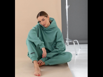  alt="Valeria Tovstoles"