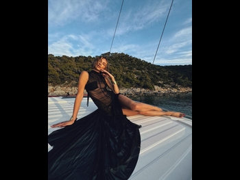  alt="Valeria Tovstoles"