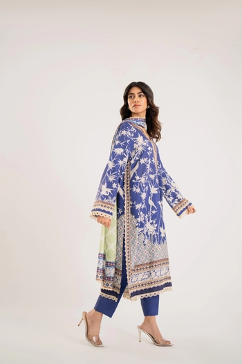 Sania Iqbal