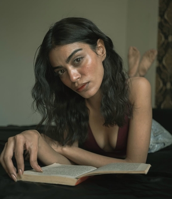 Sania Iqbal