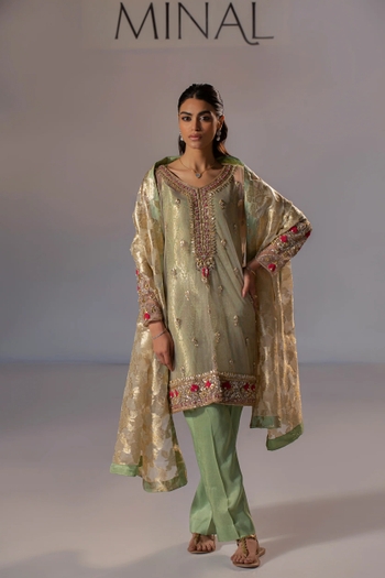 Sania Iqbal
