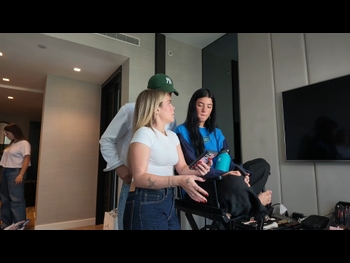  alt="Charli D'amelio"