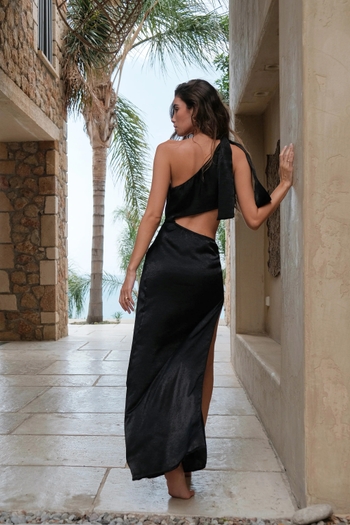 Cindy Mello