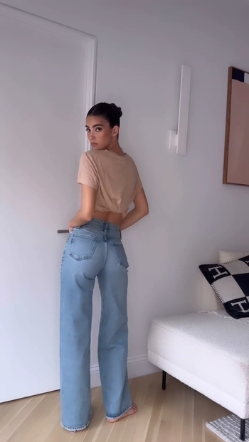 Cindy Mello