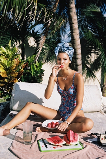 Cindy Mello