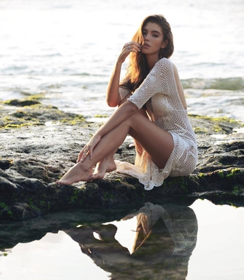 Cindy Mello