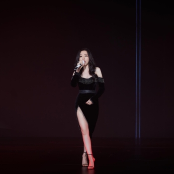 Jane Zhang