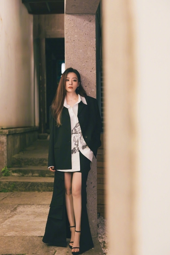 Jane Zhang