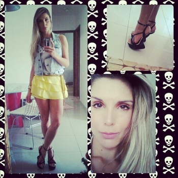 Flávia Viana