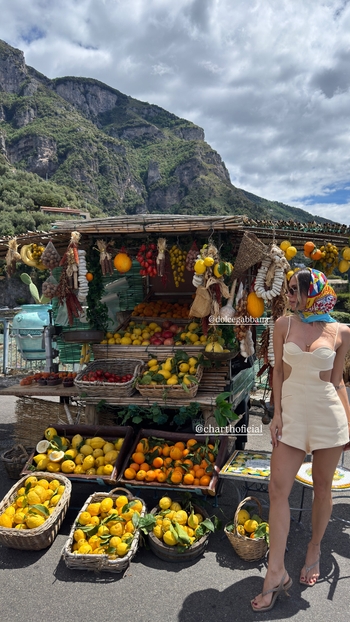 Flávia Viana