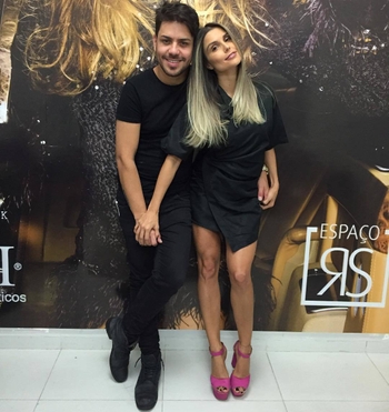 Flávia Viana