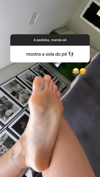 Flávia Viana